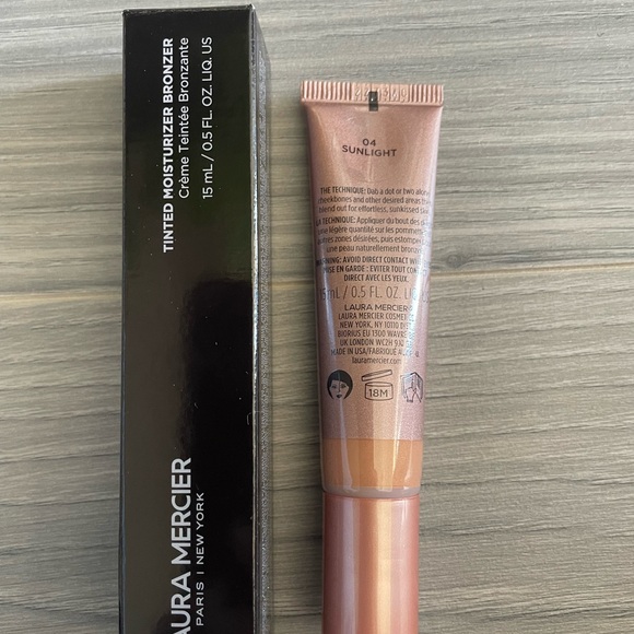 Laura Mercier tinted moisturizer bronzer- #4 sunlight - Picture 2 of 2